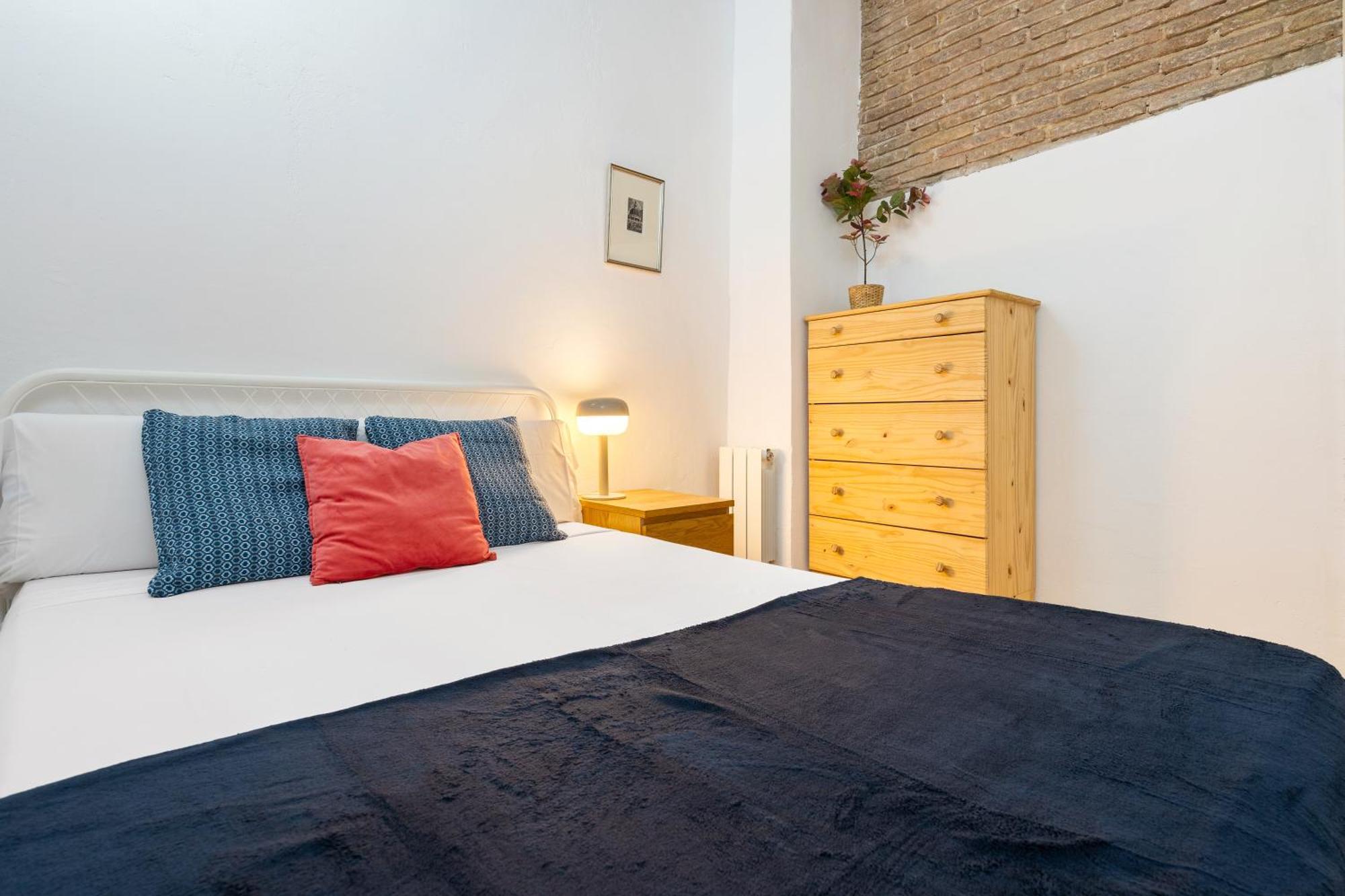 Apartment Stylish 2-bedroom In El Born *