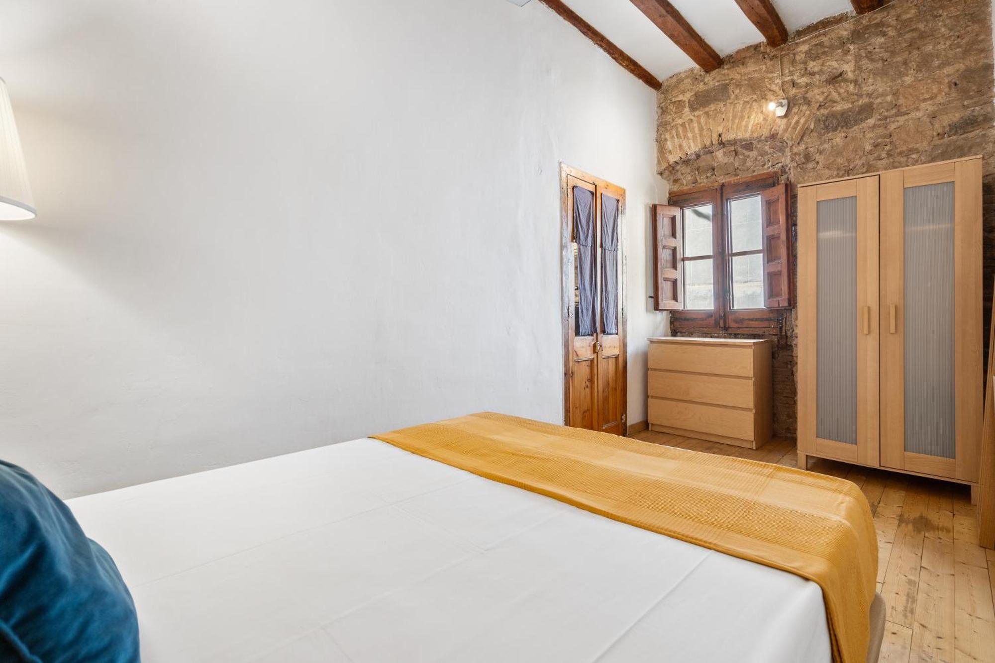 Stylish 2-bedroom In El Born Apartament *