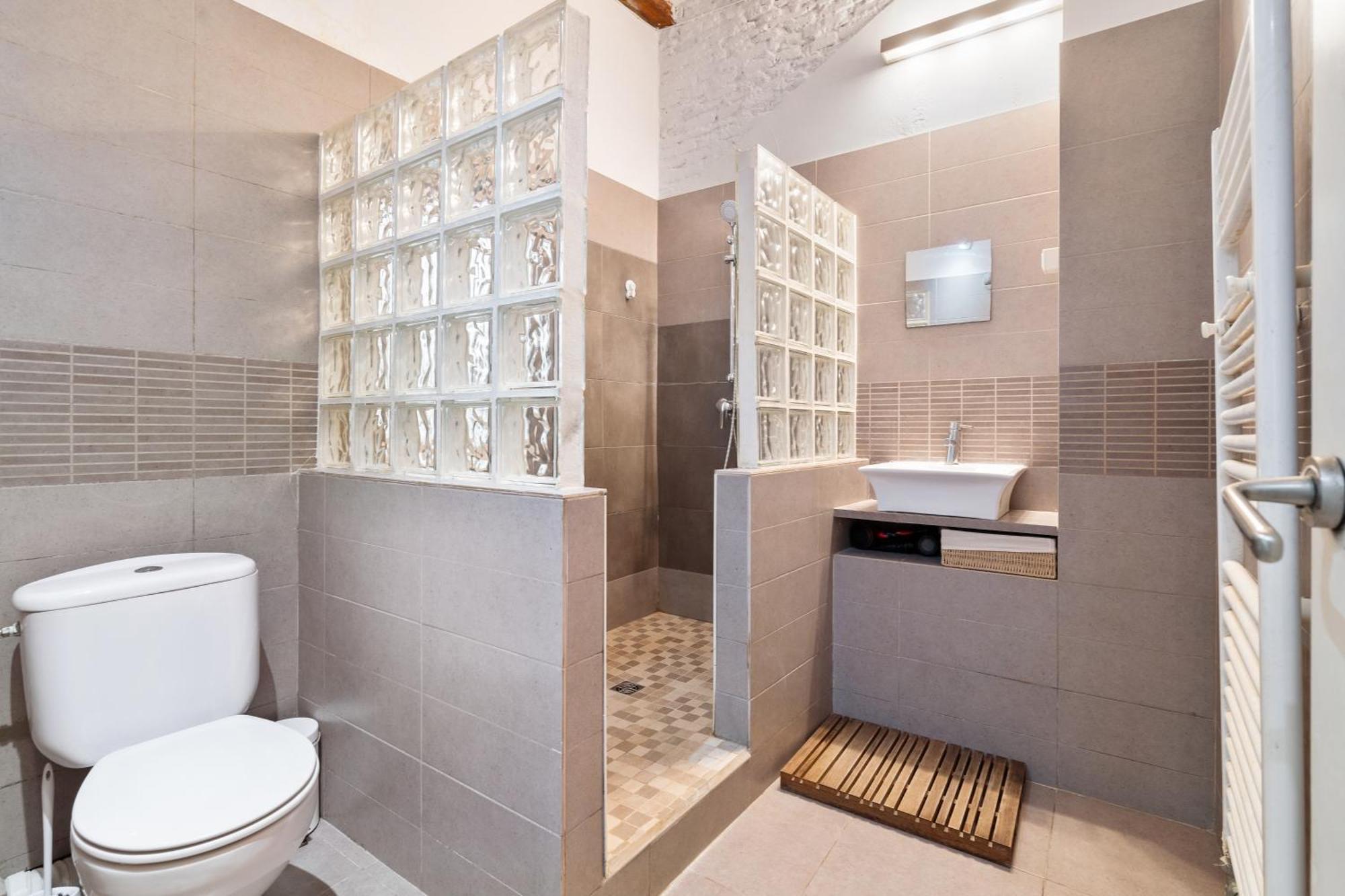 Apartament Stylish 2-bedroom In El Born Barcelona